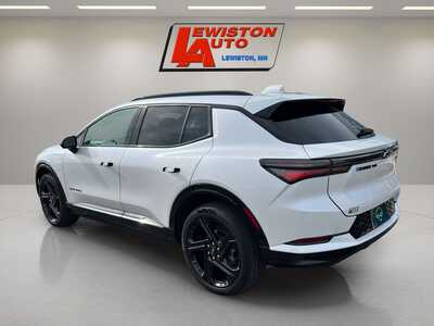 2024 Chevrolet Equinox, $28995. Photo 11