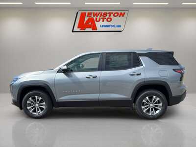 2026 Chevrolet Equinox, $34095. Photo 10