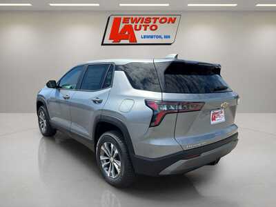 2026 Chevrolet Equinox, $34095. Photo 11