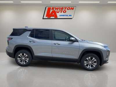 2026 Chevrolet Equinox, $34095. Photo 6