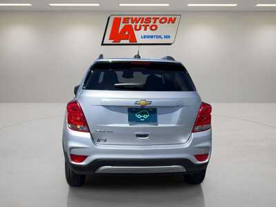 2022 Chevrolet Trax, $19995. Photo 4