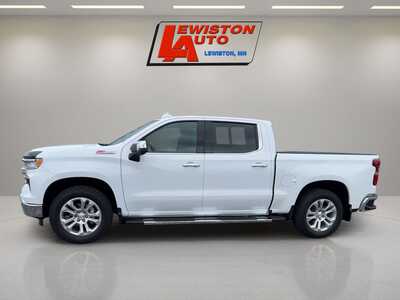 2024 Chevrolet 1500 Crew Cab, $47995. Photo 2