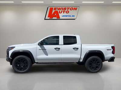 2026 Chevrolet Colorado Crew Cab, $47205. Photo 2