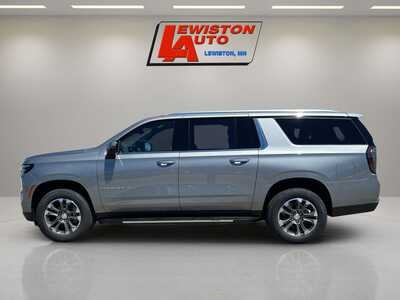 2026 Chevrolet Suburban, $74865. Photo 10