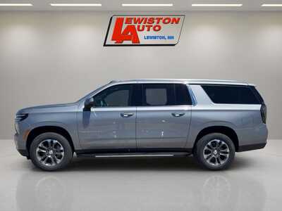 2026 Chevrolet Suburban, $74865. Photo 2