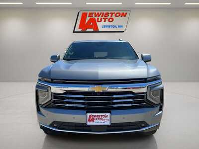2026 Chevrolet Suburban, $74865. Photo 9