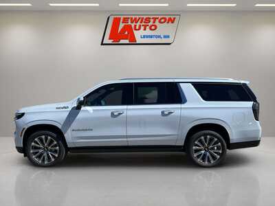 2026 Chevrolet Suburban, $95775. Photo 10