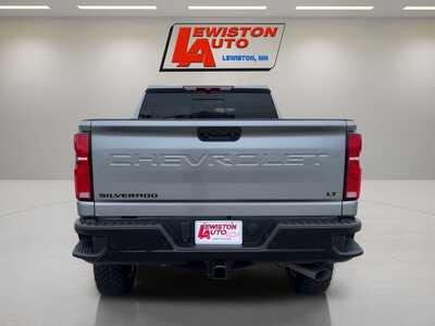 2026 Chevrolet 3500 Crew Cab, $67475. Photo 4