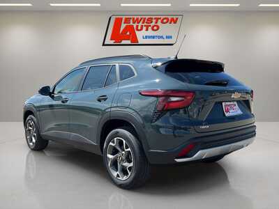 2026 Chevrolet Trax, $26385. Photo 11