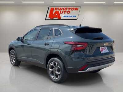 2026 Chevrolet Trax, $26385. Photo 3