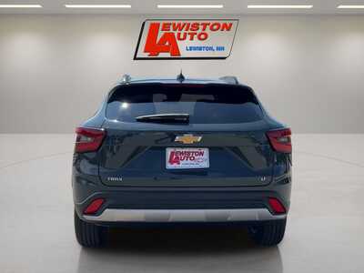 2026 Chevrolet Trax, $26385. Photo 4