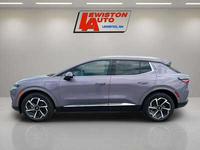 2025 Chevrolet Equinox, $30995. Photo 10