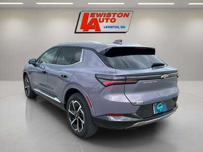 2025 Chevrolet Equinox, $30995. Photo 11