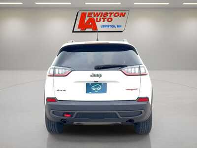 2020 Jeep Cherokee, $17995. Photo 4