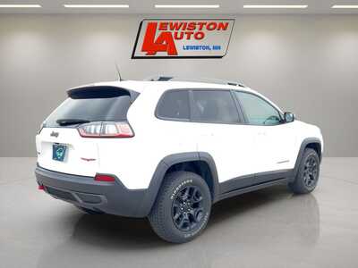2020 Jeep Cherokee, $17995. Photo 5