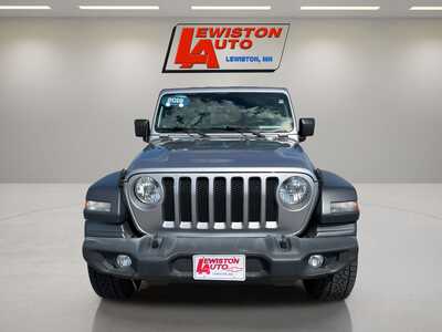 2019 Jeep Wrangler, $20995. Photo 9