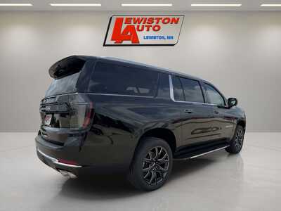 2026 Chevrolet Suburban, $90400. Photo 5