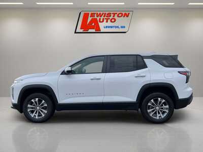 2027 Chevrolet Equinox, $36060. Photo 10
