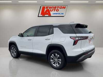 2027 Chevrolet Equinox, $36060. Photo 3