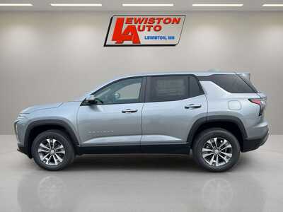 2027 Chevrolet Equinox, $34920. Photo 10