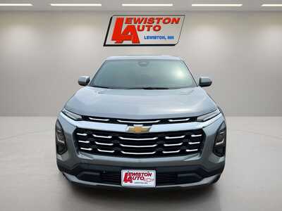 2027 Chevrolet Equinox, $34920. Photo 9