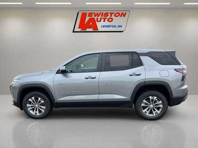2027 Chevrolet Equinox, $36060. Photo 10