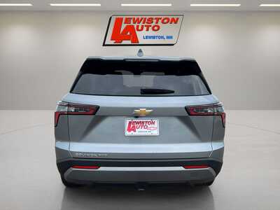 2027 Chevrolet Equinox, $36060. Photo 12