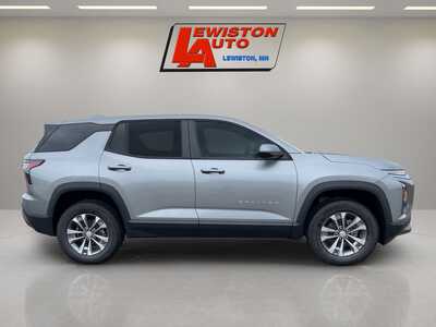 2027 Chevrolet Equinox, $36060. Photo 6
