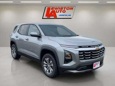 2027 Chevrolet Equinox, $36060. Photo 7