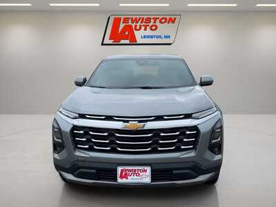 2027 Chevrolet Equinox, $36060. Photo 8