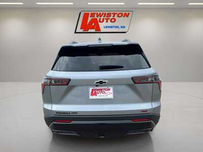 2027 Chevrolet Equinox, $41890. Photo 12