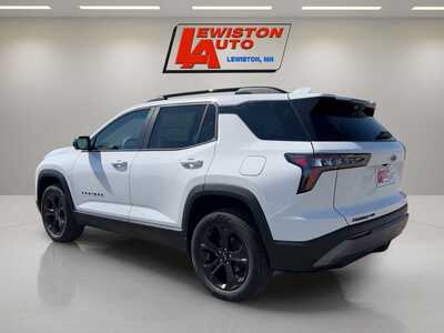 2027 Chevrolet Equinox, $37105. Photo 3