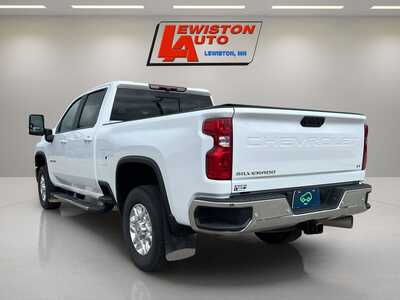 2024 Chevrolet 3500 Crew Cab, $58995. Photo 11