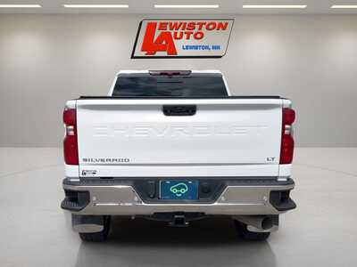 2024 Chevrolet 3500 Crew Cab, $58995. Photo 4