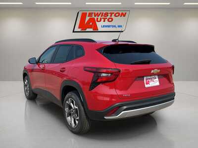 2026 Chevrolet Trax, $26385. Photo 11