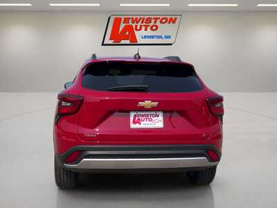 2026 Chevrolet Trax, $26385. Photo 4