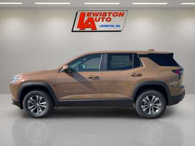 2027 Chevrolet Equinox, $36060. Photo 2