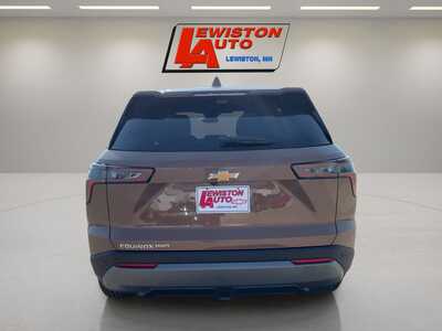 2027 Chevrolet Equinox, $36060. Photo 4