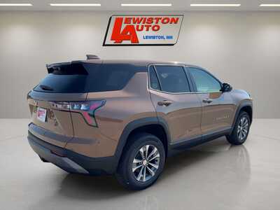 2027 Chevrolet Equinox, $36060. Photo 5