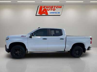 2020 Chevrolet 1500 Crew Cab, $36995. Photo 2