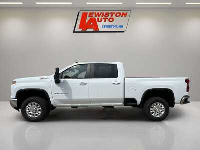2026 Chevrolet 3500 Crew Cab, $63635. Photo 10