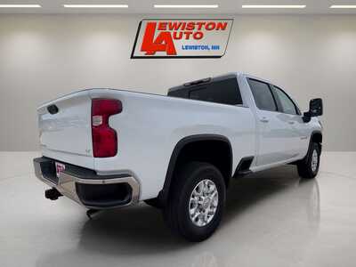 2026 Chevrolet 3500 Crew Cab, $63635. Photo 5