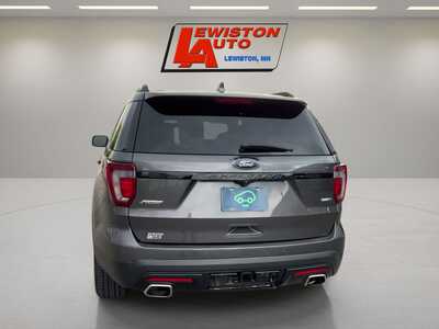 2017 Ford Explorer, $15995. Photo 4