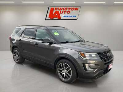 2017 Ford Explorer, $15995. Photo 7