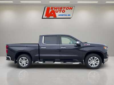 2022 Chevrolet 1500 Crew Cab, $35995. Photo 6