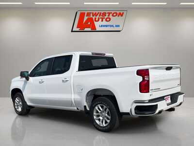 2022 Chevrolet 1500 Crew Cab, $40495. Photo 3