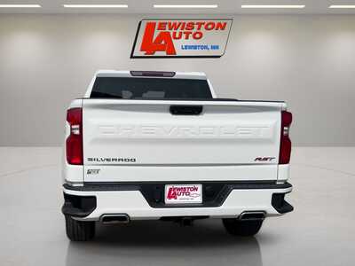 2022 Chevrolet 1500 Crew Cab, $40495. Photo 4