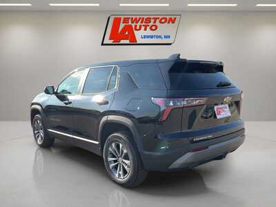 2027 Chevrolet Equinox, $34545. Photo 3