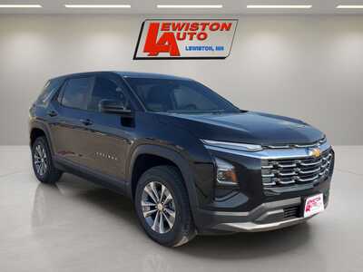 2027 Chevrolet Equinox, $34545. Photo 7