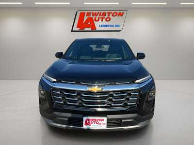 2027 Chevrolet Equinox, $34545. Photo 9